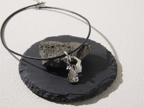 Obligation Necklace2