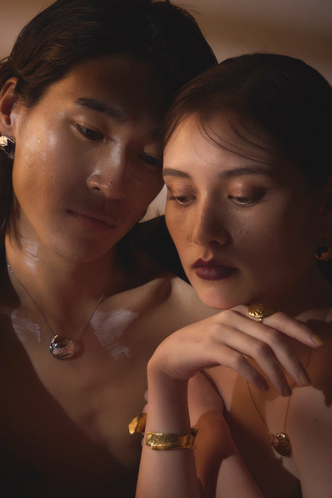 Pluto Fragment Necklace Gold